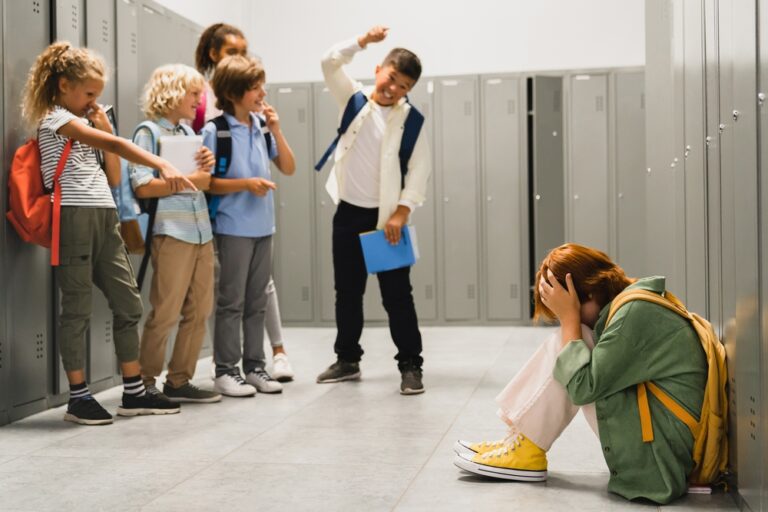 <strong>Ce înseamnă bullying și care sunt efectele sale asupra copiilor</strong>